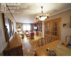 OPORTUNIDAD, vivienda ADOSADA, 177 m2 con 4 dormitoios, 2 baños, garaje y patio