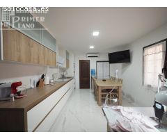 Espectacular vivienda de 2 plantas, junto a c/Manterola, de 4 dormitorios, 2 baños, garaje y patio