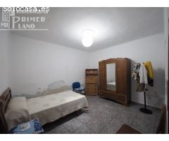 *Vivienda de planta baja en zona centro de Tomelloso con 248m2 de parcela, 4 dormitorios*