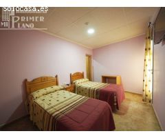 Hostal en venta junto avda Juan Carlos I, en pleno funcionamiento, con 10 habitaciones y 10 baños