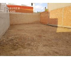 ¡¡OFERTA!! Se vende solar con 230m2 y 10 metros de fachada, junto a Avda.Don Antonio Huertas