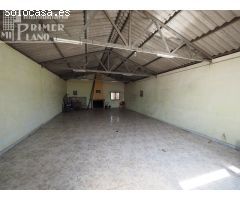 *Parcela con 11.461m2 con nave de 90 m2 en la zona de Carretera de Alavesa*
