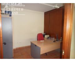 LOCAL COMERCIAL EN CALLE D. VICTOR EN VENTA Y ALQUILER