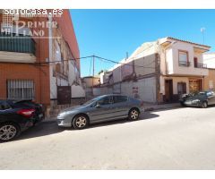 *¡¡OPORTUNIDAD DE ULTIMA HORA!! Se vende solar, junto a c/Socuellamos, con 205m2 de suelo, 75.000€*