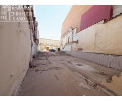 *¡¡OPORTUNIDAD DE ULTIMA HORA!! Se vende solar, junto a c/Socuellamos, con 205m2 de suelo, 75.000€*