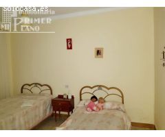 *CASA POR CALLE MAGDDALENA PACHECO -ARGAMASILLA DE ALBA POR 58.000€*