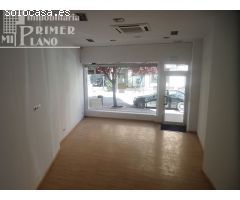 *Edificio comercial en venta en c/Don Victor Peñasco, por 195.000 Euros*