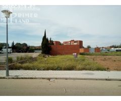 Solar en la zona Poligono 20, con 350 m2 de parcela y 11 metros fachada