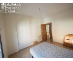 Piso nuevo a estrenar junto a calle Angel Izquierdo, de 3 dormitorios, 2 baños, patio y garaje