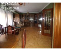 *Espectacular atico-duplex, con 6 dormitorios, en la zona de centro de Tomelloso con trastero*