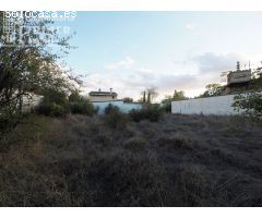 *SOLAR EN ESQUINA, CON 1.530m2 DE SUELO*