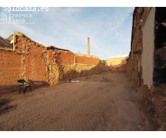 Solar de 302 m2 junto a c/ Africa y Claudio Coello, con 7,50 m de fachada por solo 72.000 €.