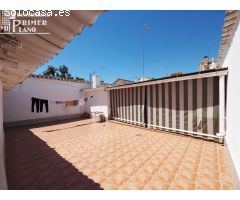 Casa de planta baja para reformar de 255 m2 junto avda Don Antonio Huertas por solo 85.000 €