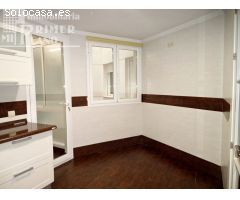 Vivienda de lujo en Plaza de España, exterior, 3 dormitorios, 2 baños, amplio salón-comedor de 40 m2
