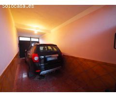 Casa de planta baja en Socuellamos con 310 m2 de superficie, de 3 dorm y garaje por solo 77.000