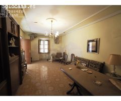 Se vende casa de planta baja para reformar con 159 m2 de superficie