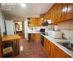 ¡Amplio piso en Paseo San Isidro, Tomelloso! Espacio y comodidad en una excelente ubicación