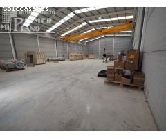 NAVE EN ALQUILER CON PUENTE GRÚA POR SÓLO 1.300 € / MES
