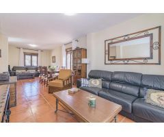 CHALET EN OTURA