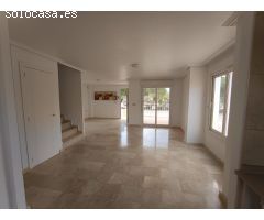 Chalet independiente en el Raso