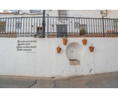 CASA CON ENCANTO EN EL CENTRO DE PIZARRA