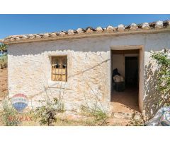TERRENO EN VALLE NIZA CON CASA.