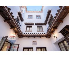 EXCLUSIVA CASA EN CENTRO DE FUENGIROLA