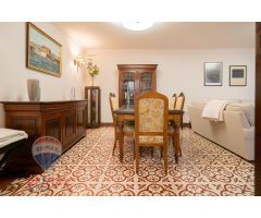 EXCLUSIVA CASA EN CENTRO DE FUENGIROLA