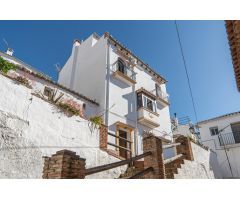 Casa de Pueblo en Venta en Jubrique, Málaga