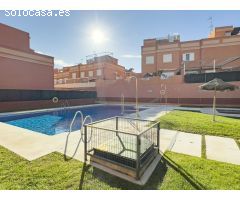 CHALET EN URBANIZACIÓN CERCA DE LA PLAYA DE BENAJARAFE