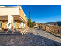 Exclusiva villa en LA ENVÍA GOLF, Almería – Elegancia, confort y vistas inigualables