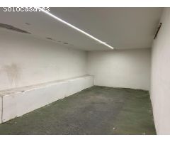 Enorme plaza de garaje más trastero anexo