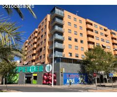 ¡¡ ESPECTACULAR VIVIENDA HACIENDO ESQUINA CON VISTAS AL MAR !!