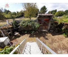 CASA PARA REFORMAR EN LA ZONA DE CASTRO DE COVAS.