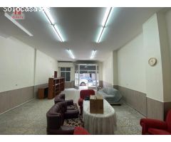 SE ALQUILA ALMPLIO LOCAL SITUADO EN LAGUNAS