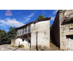 CASA DE PIEDRA SITA EN LA ZONA  DE VILAMARIN, A 15 MINUTOS DE LA CIUDAD DE OURENSE