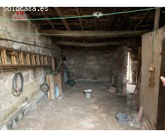 CASA DE PIEDRA CON FINCA EN LA ZONA DE O PINTO.