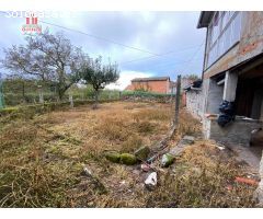 CASA DE PIEDRA CON FINCA EN LA ZONA DE O PINTO.