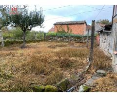 CASA DE PIEDRA CON FINCA EN LA ZONA DE O PINTO.