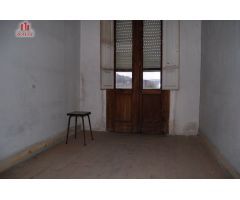 CASA PARA REFORMAR EN LA ZONA DE BARROCANES