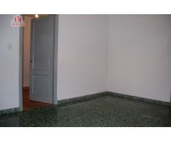 CASA UNIFAMILIAR EN LA ZONA DE SAN CIBRAO DAS VIÑAS