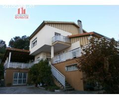 CASA UNIFAMILIAR CON TERRENO EN LA ZONA DE PIÑOR