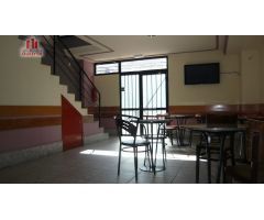 CAFETERIA CON TERRAZA PROXIMA A LA ESTACIÓN DE AUTOBUSES DE OURENSE