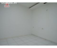 OPORTUNIDAD- CONJUNTO DE DOS OFICINAS CON CALEFACCIÓN  EN ZONA CERCANA AL CENTRO