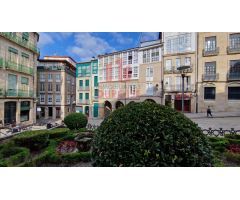 VIVIENDA EN EL CORAZÓN DE OURENSE.