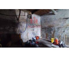 PEQUEÑA CASA PARA REFORMAR INTEGRALMENTE EN LA ZONA DEL PINO