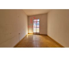 VENTA DE PISO PARA REFORMAR EN O COUTO, A CINCO MINUTOS CAMINADO DEL CENTRO DE OURENSE