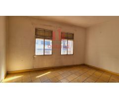 VENTA DE PISO PARA REFORMAR EN O COUTO, A CINCO MINUTOS CAMINADO DEL CENTRO DE OURENSE