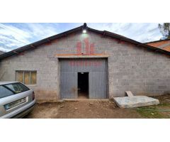 VENTA DE NAVES EN PARADA DE AMOERIO (AMOEIRO - OURENSE)