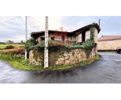 CASA PARA REFORMAR CON PARCELA EN PEREIRO DE AGUIAR